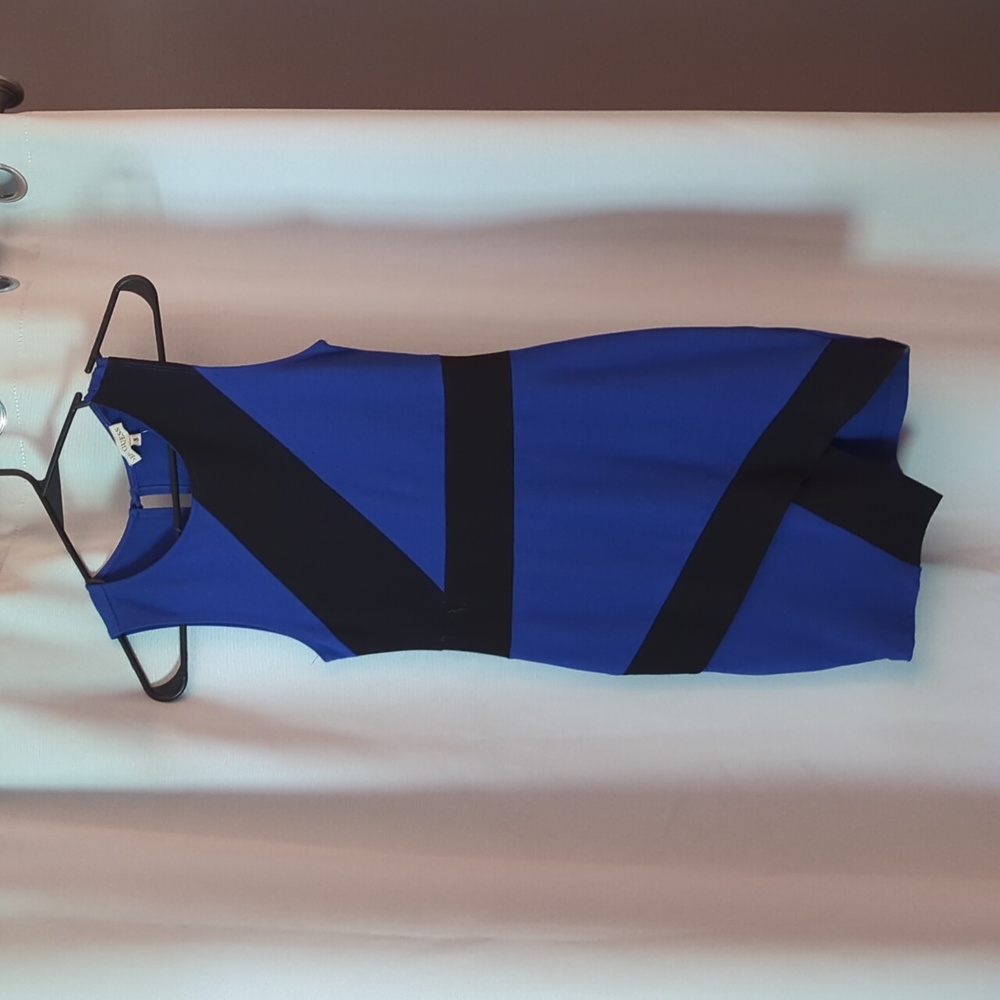 NWT Guess cocktail dress